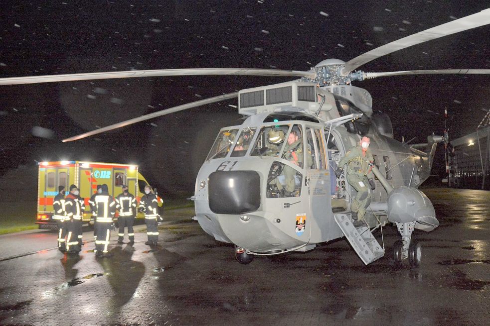 Das schlechte Wetter hatte verhindert, dass zivile Rettungshubschrauber fliegen.
