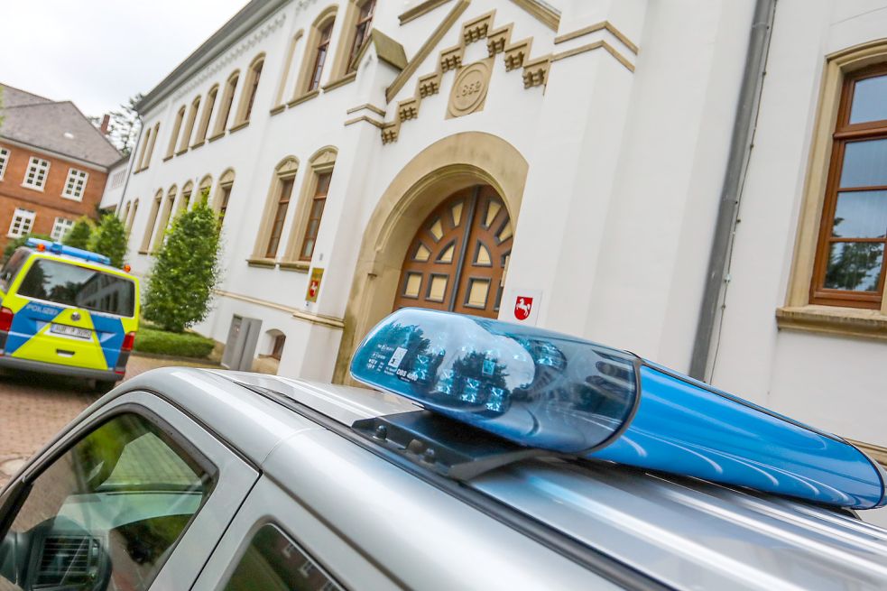 Verhandelt wird vor dem Auricher Landgericht im Schloss. Archivfoto: Romuald Banik