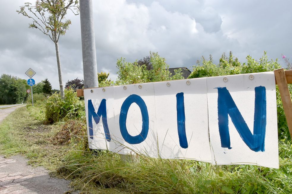 Entschärft wurde nach der Kritik des Jugendsamtgemeinderats auch dieses Plakat der Wählergruppe am Junkersweg in Leezdorf. Foto: Thomas Dirks