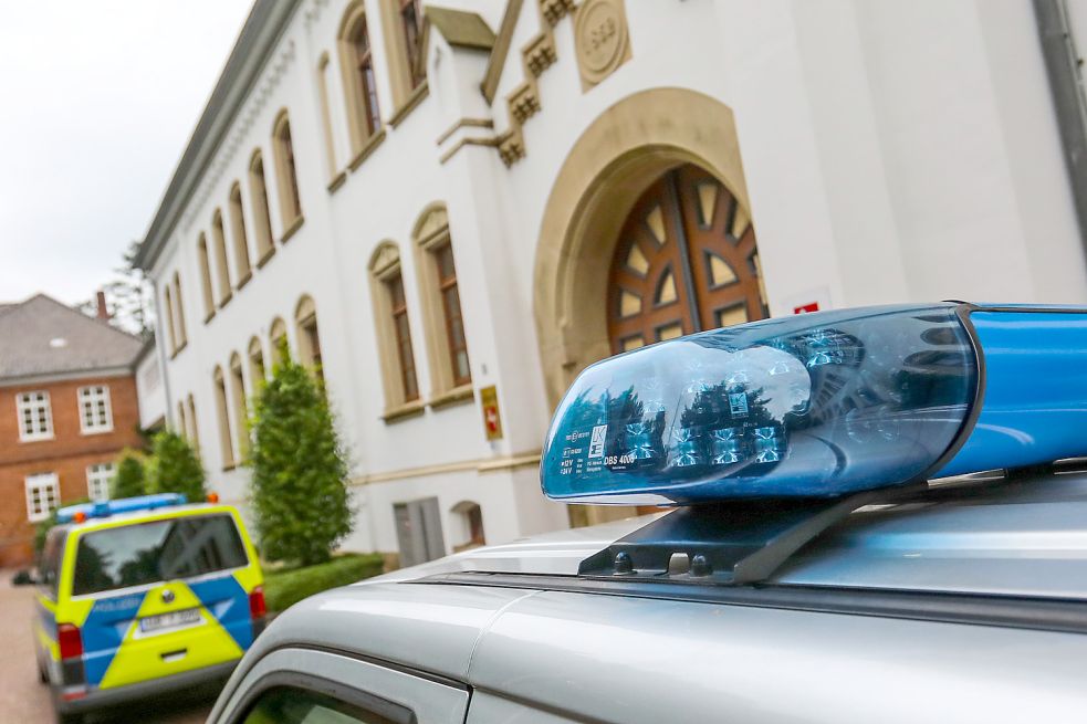 Verhandelt wird vor dem Auricher Landgericht im Schloss. Archivfoto: Romuald Banik