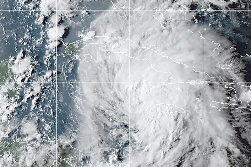 Ein Satellitenbild zeigt den Tropensturm „Ida“. Foto: -/NOAA/AP/dpa