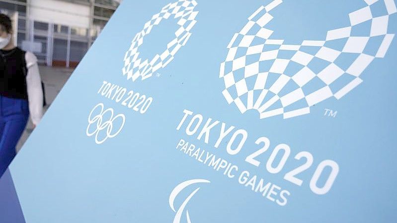 Das Logo der Olympischen und Paralympischen Spiele 2020 in Tokio. Foto: Eugene Hoshiko/AP/dpa