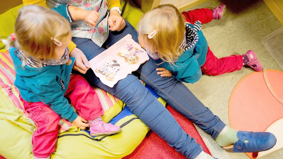 In mehreren Kindertageseinrichtungen im Kreis Aurich sind Coronafälle aufgetreten. Symbolfoto: DPA