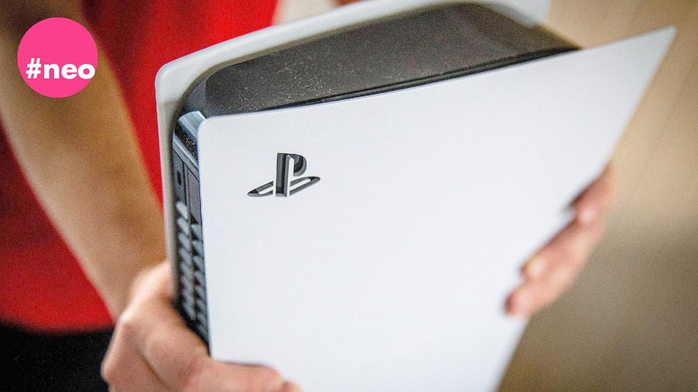 Die Sony PlayStation 5 gibt es mit und ohne Laufwerk – beide Versionen sind kaum zu bekommen. Foto: imago images/ANP