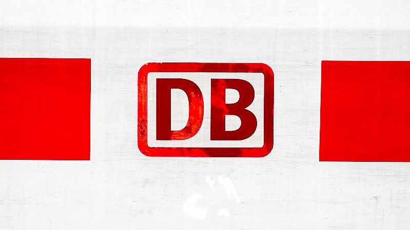 Die Deutsche Bahn (DB) wird wohl als Gewinner aus der Krise gehen. Foto: Hauke-Christian Dittrich/dpa