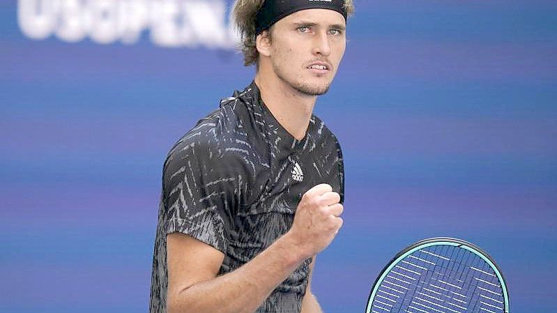 Setzt seinen Siegeszug bei den US Open fort: Alexander Zverev. Foto: Seth Wenig/AP/dpa