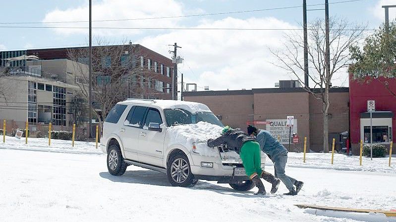 Im südlichen US-Bundesstaat Texas waren im Frühjahr wegen ungewöhnlich kalter Temperaturen Hunderttausende Menschen zeitweise ohne Strom. Foto: Sandy Carson/ZUMA Wire/dpa/Archivbild