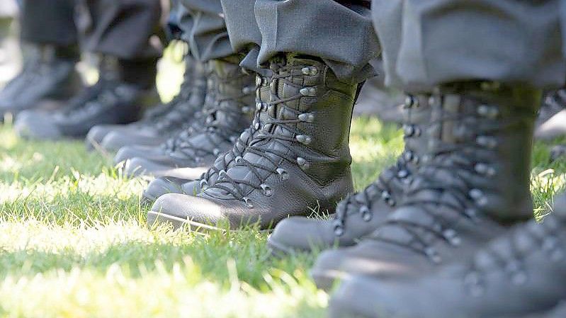 Mehrere Reservisten sollen Teil einer Wehrsportgruppe gewesen sein. Foto: Timm Schamberger/dpa/Symbolbild