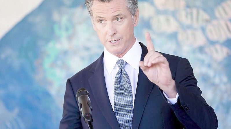 Umfragen sagen für Gavin Newsom eine ausreichende Mehrheit voraus. Foto: Santiago Mejia/Pool San Francisco Chronicle/dpa