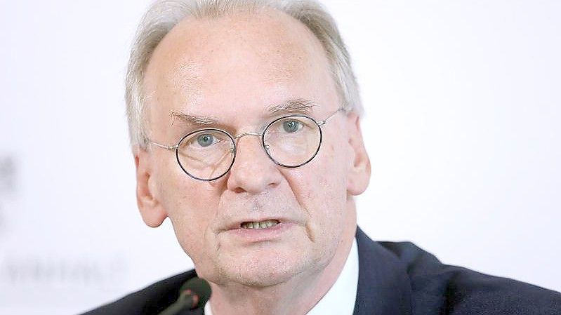 Reiner Haseloff stellt sich zur Wiederwahl als Ministerpräsident von Sachsen-Anhalt. Foto: Ronny Hartmann/dpa