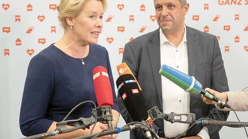 Die Berliner SPD mit Franziska Giffey und Raed Saleh will ab Freitag Sondierungsgespräche führen. Foto: Christophe Gateau/dpa