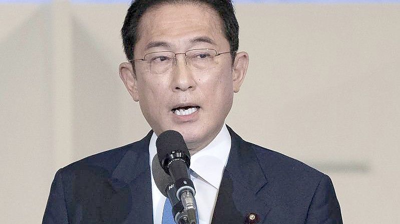 Neuer Regierungschef Japans soll der frühere Außenminister Fumio Kishida werden. Foto: Carl Court/Pool Getty Images/AP/dpa