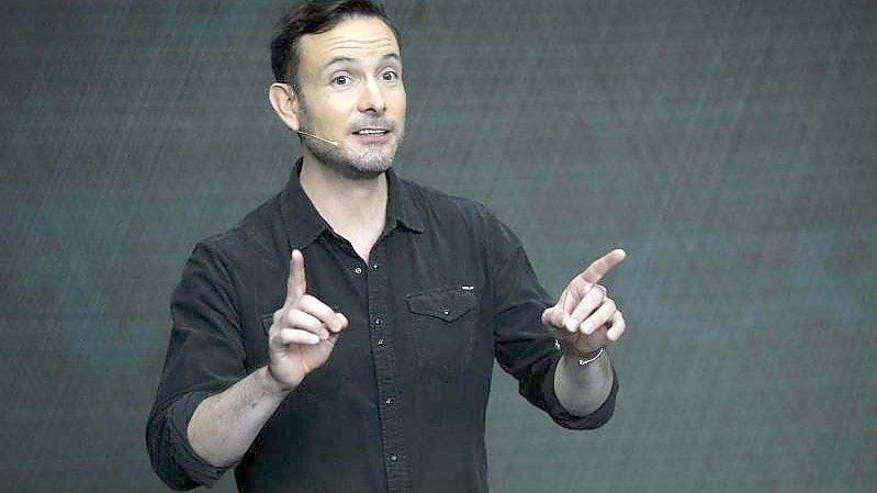 Eric Gauthier, Choreograf und Gründer der Gauthier Dance Company am Theaterhaus Stuttgart. Foto: Alexander Zemlianichenko/AP/dpa