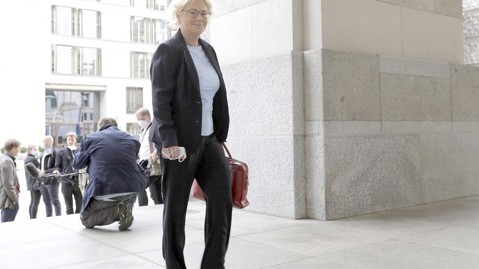 Frauen- und Justizministerin Christine Lambrecht (SPD) rät der Verwaltung von der Verwendung des Gendersternchens ab. Foto: Jens Schicke / Imago Images