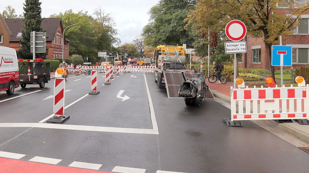 Noch bis Ende Oktober wird die Julianenburger Straße für den Durchgangsverkehr gesperrt sein. Das geht zu Lasten der umliegenden Straßen. Foto: Heino Hermanns