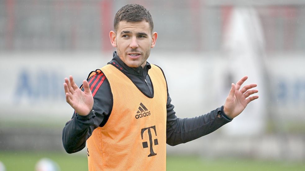 Am Dienstag trainierte Lucas Hernandez in München beim FC Bayern. Am Sonntag steht das Spitzenspiel bei Bayer Leverkusen für den Rekordmeister an. Mit Lucas Hernandez? Foto: imago images/Sven Simon