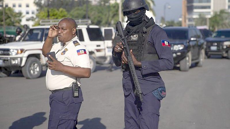In Haiti ist laut Medienberichten eine Gruppe Missionare entführt worden. Foto: Joseph Odelyn/AP/dpa