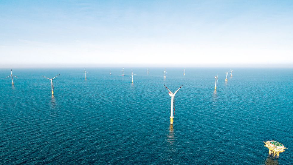 Der Windpark Alpha Ventus ist der erste Windpark in der deutschen Ausschließlichen Wirtschaftszone, der in Betrieb ging. Foto: Jan Oelker