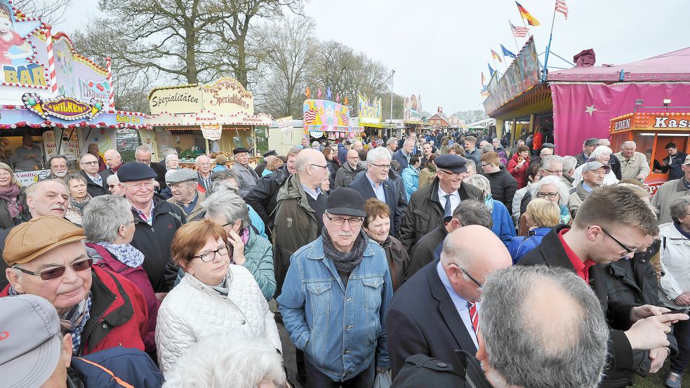 Dichtes Gedränge: So sieht der typische Bagbander Markt aus. Das ist in der Pandemie nicht möglich. Archivfoto: Friedrichs
