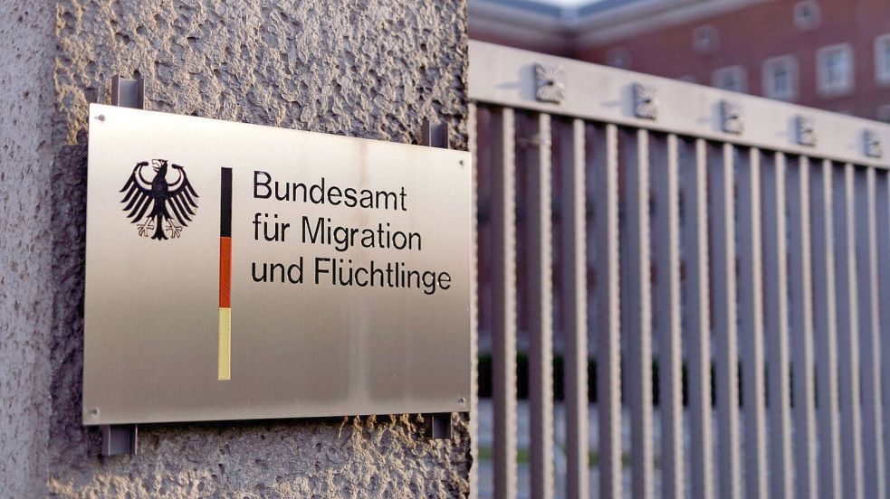 Gerichte kassieren mehr als ein Drittel aller überprüften Asylbescheide des Bundesamtes für Migration und Flüchtlinge (BAMF) wieder ein Foto: Christoph Hardt/Imago