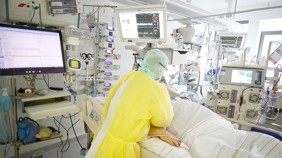 Blick in eine Intensivstation. Symbolfoto: DPA