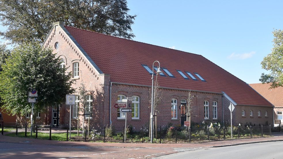 Erstrahlt in neuem Glanz: Das Marienhafer Gemeindehaus wurde am Sonntag feierlich eingeweiht. Archivfoto: Thomas Dirks