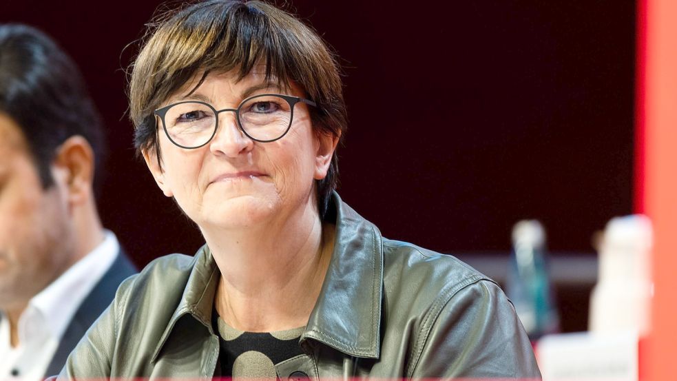 Saskia Esken will anscheinend der Spitze der SPD bleiben. Foto: dpa/Philipp von Ditfurth