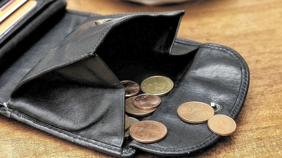 Mehr Menschen im Oberledingerland haben weniger oder zu wenig im Portemonnaie und suchen deshalb Hilfe. Foto: LoboStudio/pixa