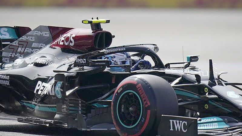 Valtteri Bottas startet in Mexiko von der Pole. Foto: Eduardo Verdugo/AP/dpa