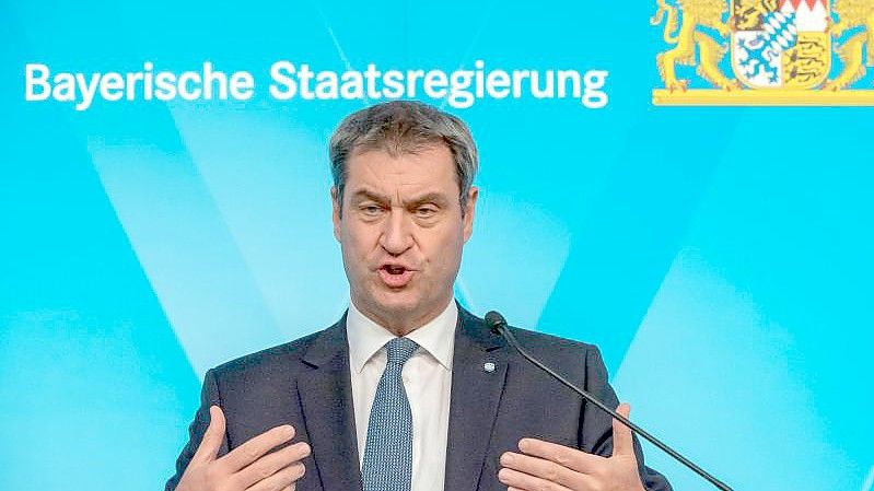CSU-Chef Markus Söder: Sollten über geringere Mehrwertsteuer für Benzin nachdenken. Foto: Peter Kneffel/dpa