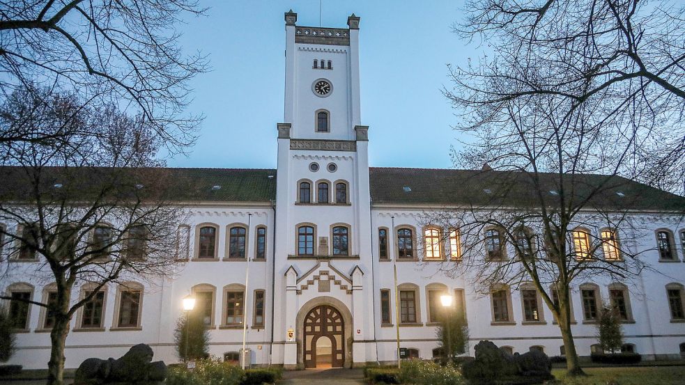 Das Auricher Schloss, in dem das Landgericht seinen Sitz hat. Archivfoto: Banik