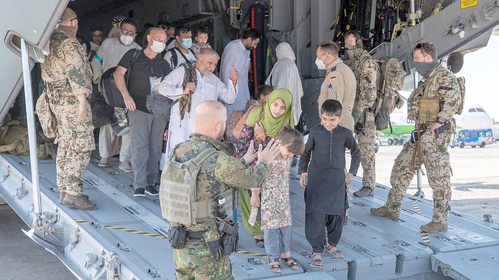 Nach der Machtübernahme der Taliban in Afghanistan hatte die Bundeswehr eine Luftbrücke zur Evakuierung von Deutschen und Afghanen eingerichtet. Foto: Marc Tessensohn