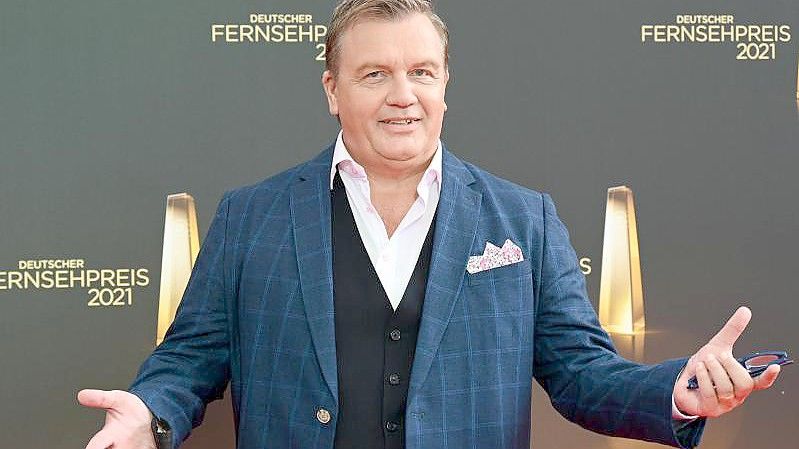 Hape Kerkeling, Entertainer, Bestsellerautor und Komiker, kommt zur Verleihung des Deutschen Fernsehpreises 2021. (Archivbild). Foto: Henning Kaiser/dpa