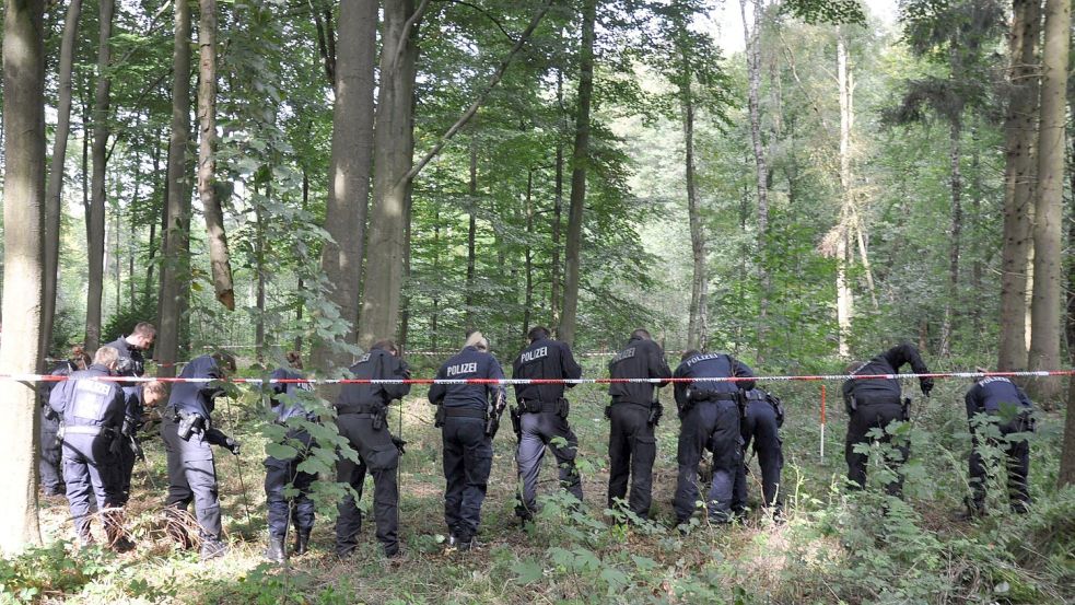 Die Polizei durchsuchte den Klosterwald. (Archivfoto) Foto: Polizei