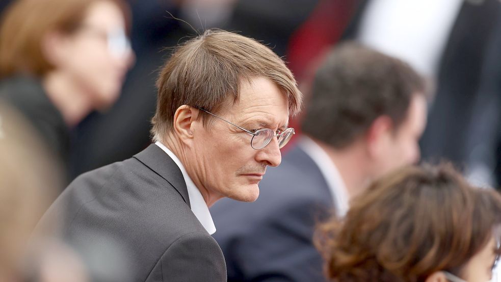 Sowohl Bürger als auch Politiker wünschen sich Karl Lauterbach als Gesundheitsminister. Noch ist offen, ob er das Ministerium übernehmen wird. Foto: dpa/Rolf Vennenbernd