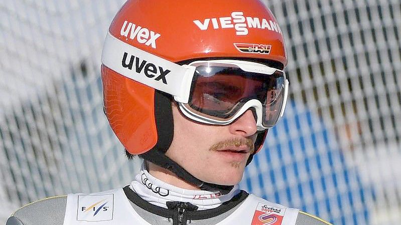 Springt derzeit im drittklassigen Fis-Cup: Richard Freitag. Foto: Hendrik Schmidt/dpa-Zentralbild/dpa