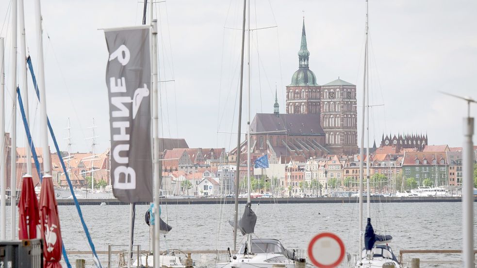 In Stralsund werden vier Geschwister vermisst. Foto: dpa/Stefan Sauer