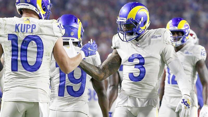 Spieler der Los Angeles Rams bei einem Match gegen die Arizona Cardinals. Foto: Ralph Freso/AP/dpa