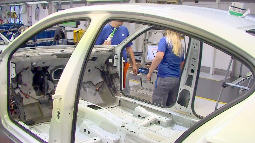 Bei VW wird die Produktion im Januar für eine weitere Woche stillstehen. Archivfoto: ostfriesen.tv