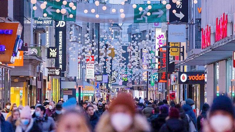 Bundesweit wurde im dritten Quartal durchschnittlich ein Anstieg der Einzelhandelsmieten um 0,2 Prozent zum Vorjahreszeitraum registriert. Foto: Rolf Vennenbernd/dpa