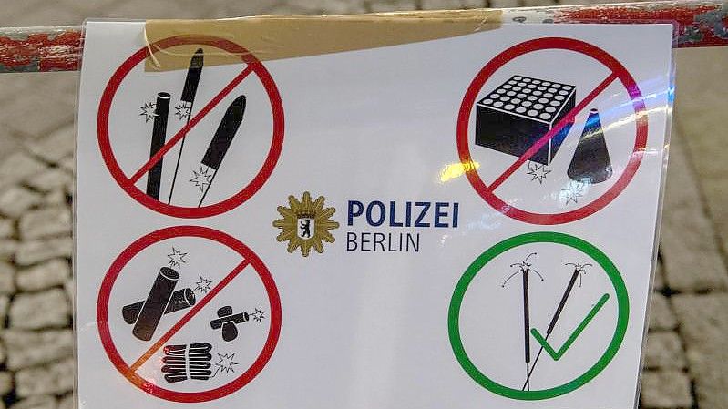 Auch in diesem Jahr werden in Deutschland vor Silvester keine Feuerwerkskörper verkauft. Foto: Paul Zinken/dpa
