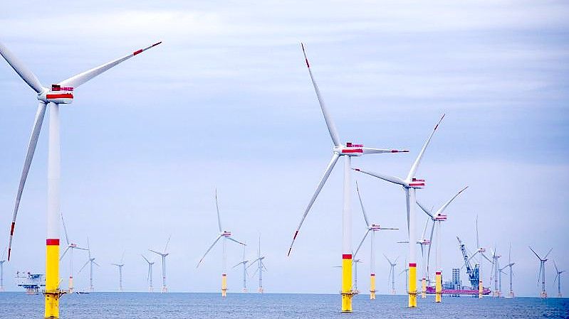 Die Onshore-Stromerzeugung aus Windrädern sackte in diesem Jahr laut BDEW um 12 Prozent ab. Foto: Jens Büttner/dpa-Zentralbild/dpa