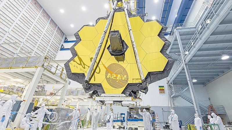 Der Entstehungsweg von „James Webb“ war lang und steinig, aber jetzt soll das bislang größte und leistungsfähigste Weltraumteleskop endlich starten. Foto: Uncredited/NASA/AP/dpa