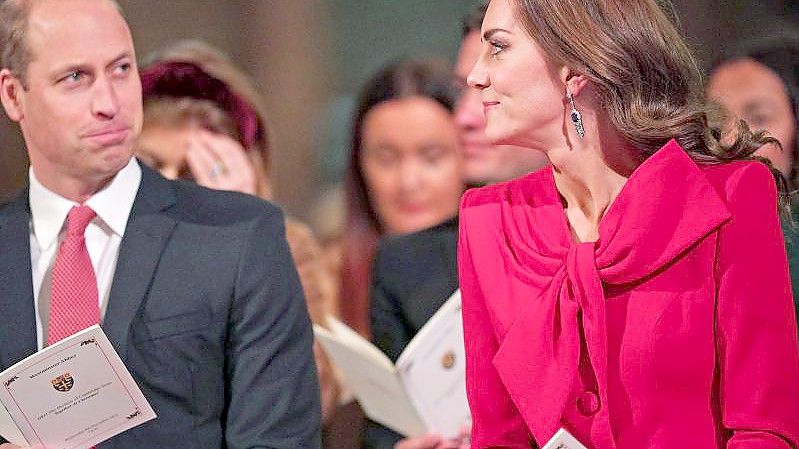 Kate, Herzogin von Cambridge, und ihr Mann Prinz William in der Westminster Abbey. Foto: Yui Mok/PA Wire/dpa