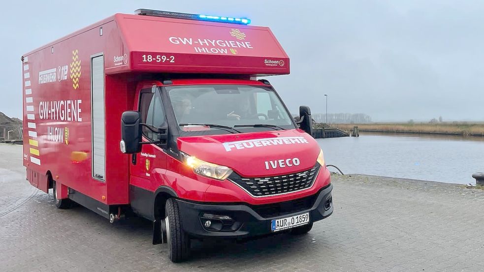 Stellt ein Pilot-Projekt dar: Das neue Schwarz-Weiß-Fahrzeug der Feuerwehren in Ihlow. Foto: Feuerwehr Ochtelbur