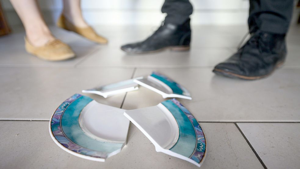 Häusliche Gewalt kann auch Männer treffen. Foto: dpa/Sebastian Gollnow