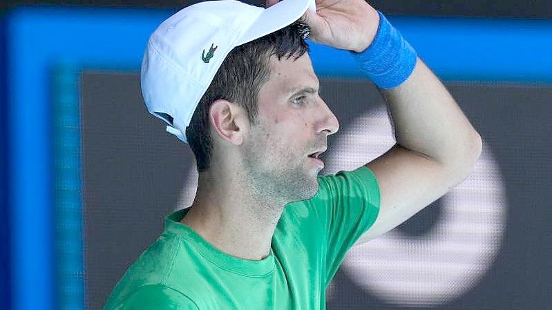 Würde in der ersten Runde der Australian Open auf einen Landsmann treffen: Novak Djokovic. Foto: Mark Baker/AP/dpa