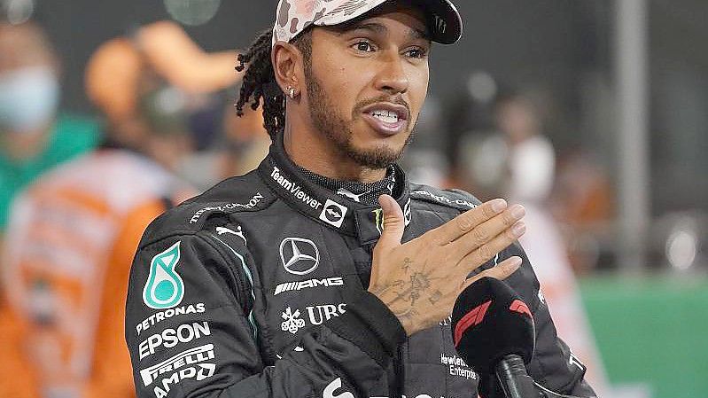 Eine Entscheidung über die Zukunft von Lewis Hamilton steht kurz bevor. Foto: Hasan Bratic/dpa