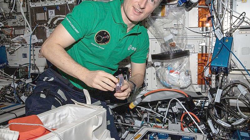 Für Astronaut Matthias Maurer ist ein Traum in Erfüllung gegangen. Foto: ESA/NASA-K.Barron/dpa