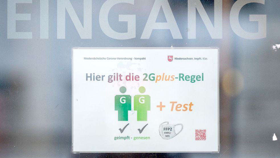 Bei der 2G+-Regel müssen Geimpfte und Genesene noch einen Nachweis über einen Negativtest vorzeigen. So gilt es für ungeboosterte Kunden der Gastronomie. Foto: DPA